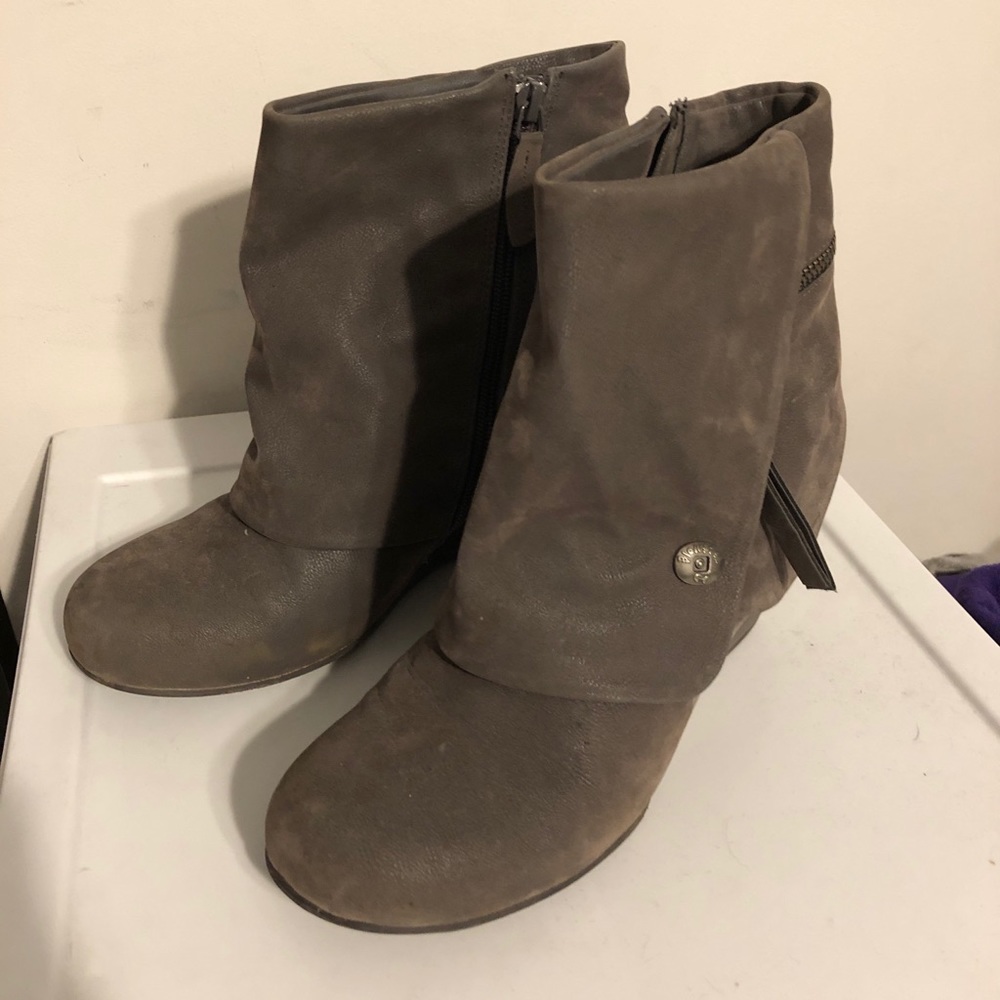 Blowfish Wedge Bootie - Size 9